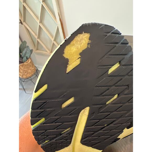 Brooks mens size 11.5 Hyperion Tempo running shoes sneakers - Picture 5 of 5